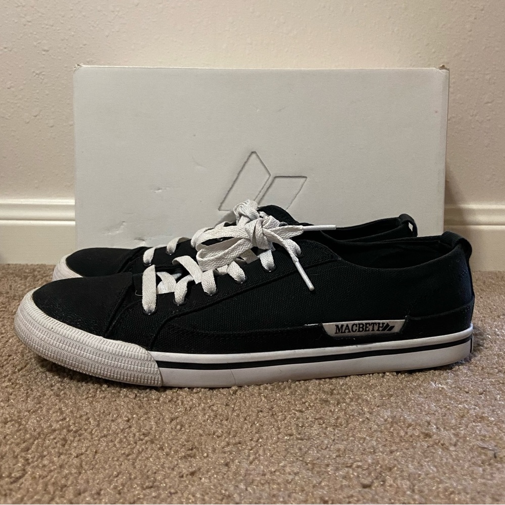 Macbeth Matthew Vegan Canvas Sneakers Mens Size 8.5